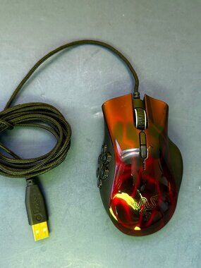 Razer Naga Hex Wraith Red Laser Gaming Mouse 5600 DPI